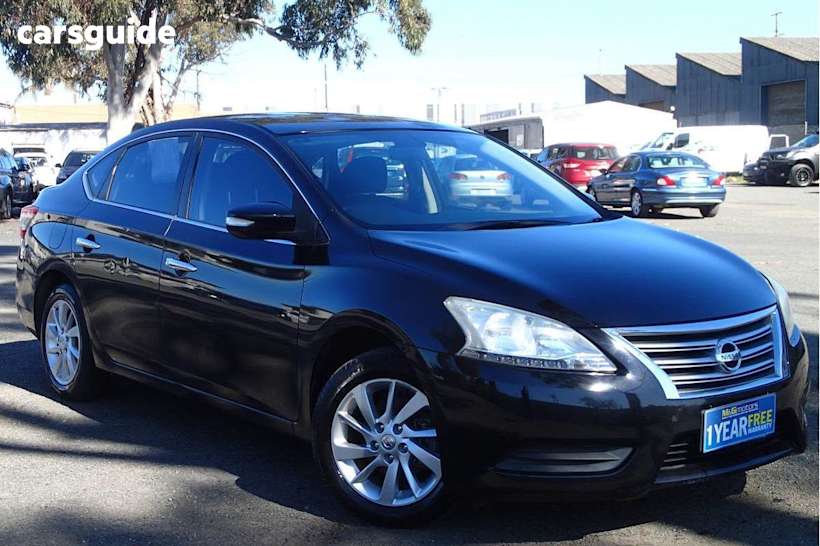 Black 2013 Nissan Pulsar Sedan ST