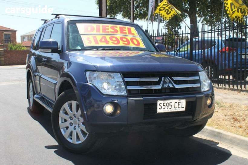 Blue 2006 Mitsubishi Pajero Wagon Exceed LWB (4X4)