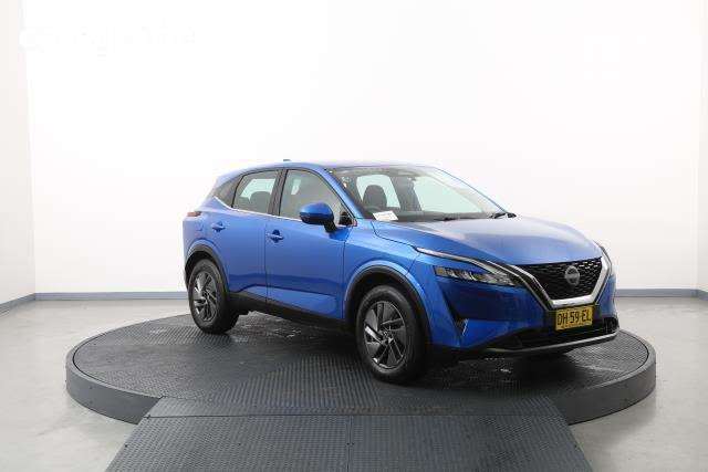 Blue 2023 Nissan Qashqai Wagon ST