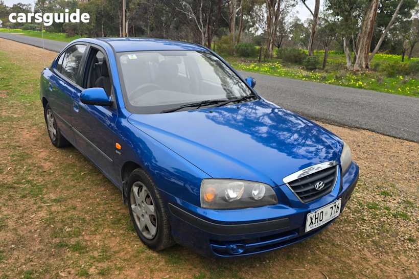 Blue 2005 Hyundai Elantra Sedan 2.0 Hvt