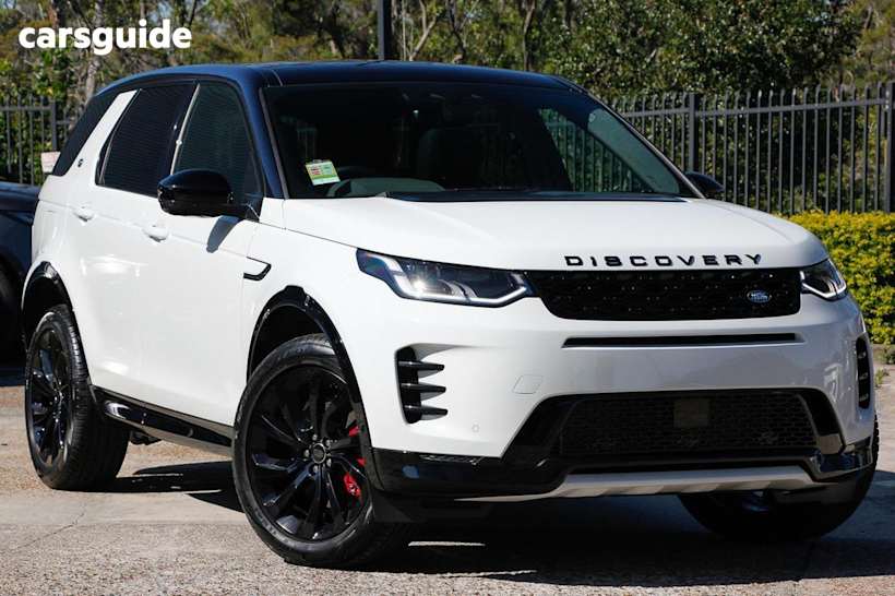 White 2024 Land Rover Discovery Sport Wagon P250 Dynamic Se (184Kw)