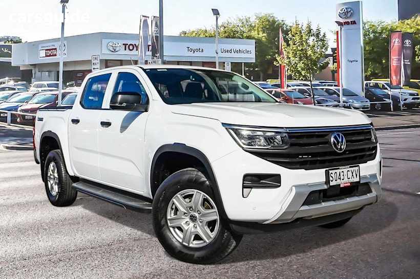 White 2023 Volkswagen Amarok Ute Tray TDI405 CORE 4X4