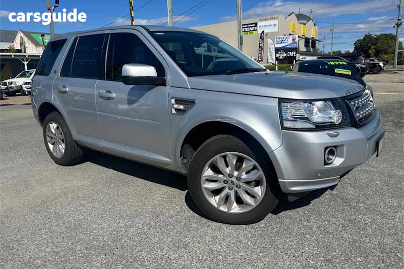 Silver 2013 Land Rover Freelander 2 Wagon Sd4 Se (4X4)