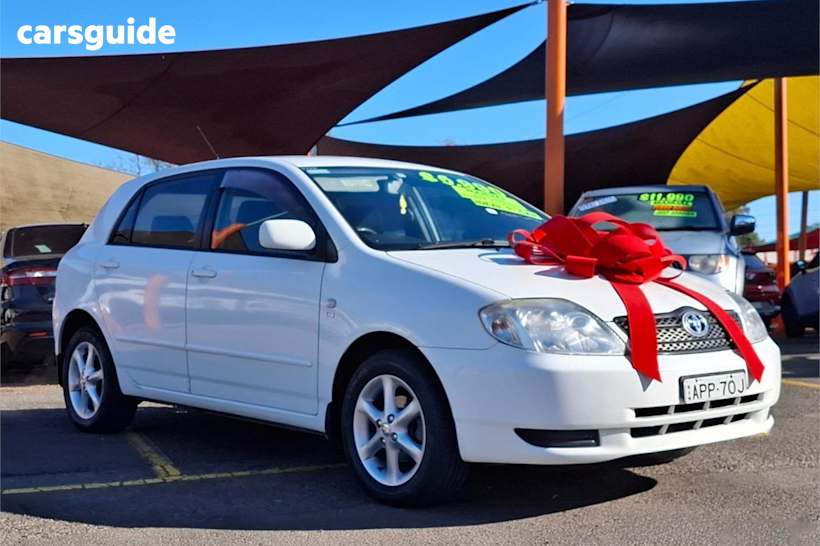 White 2003 Toyota Corolla Hatchback Conquest Seca