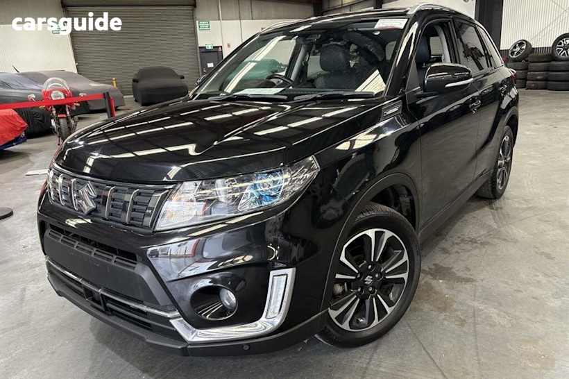 Black 2022 Suzuki Vitara Wagon Turbo