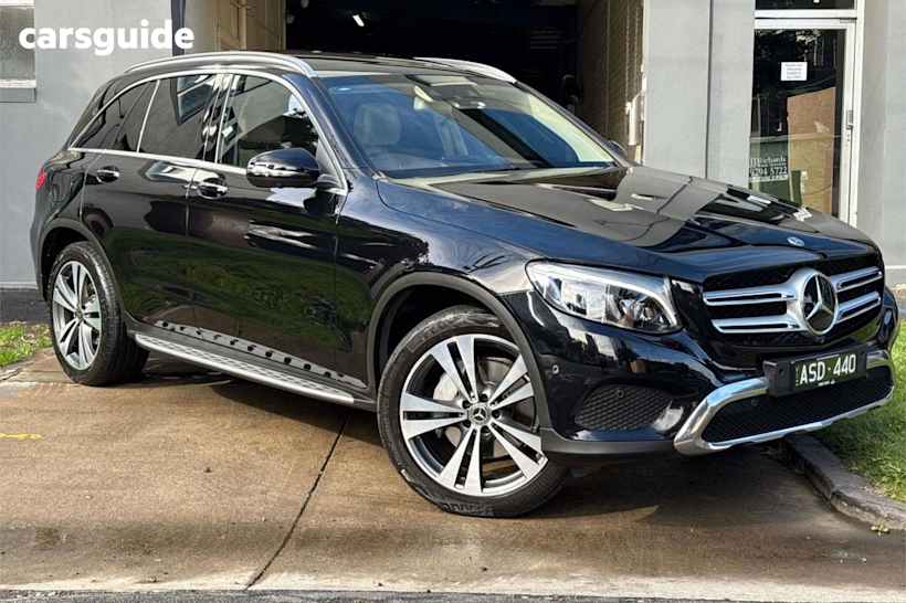 Black 2018 Mercedes-Benz GLC250 Wagon