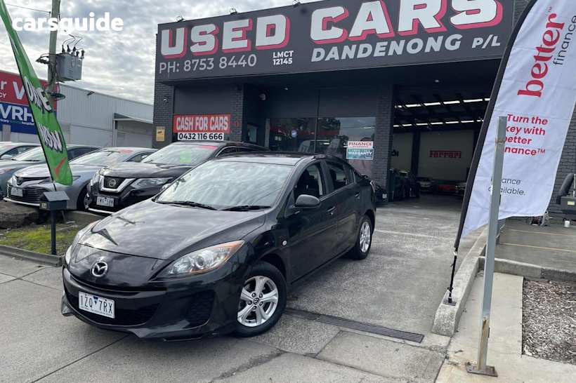 Black 2013 Mazda 3 Sedan Neo