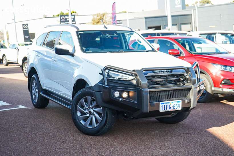 White 2024 Isuzu MU-X Wagon Ls-U (4X2)