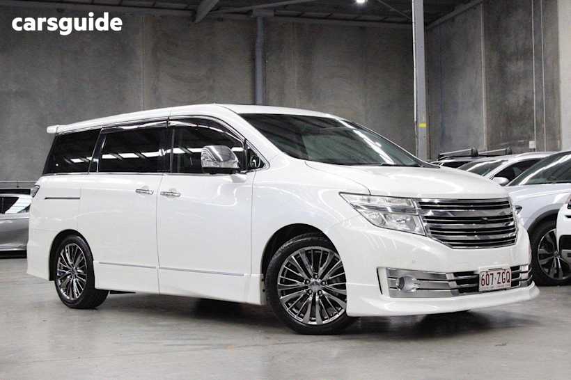 White 2018 Nissan Elgrand Commercial Highway Star