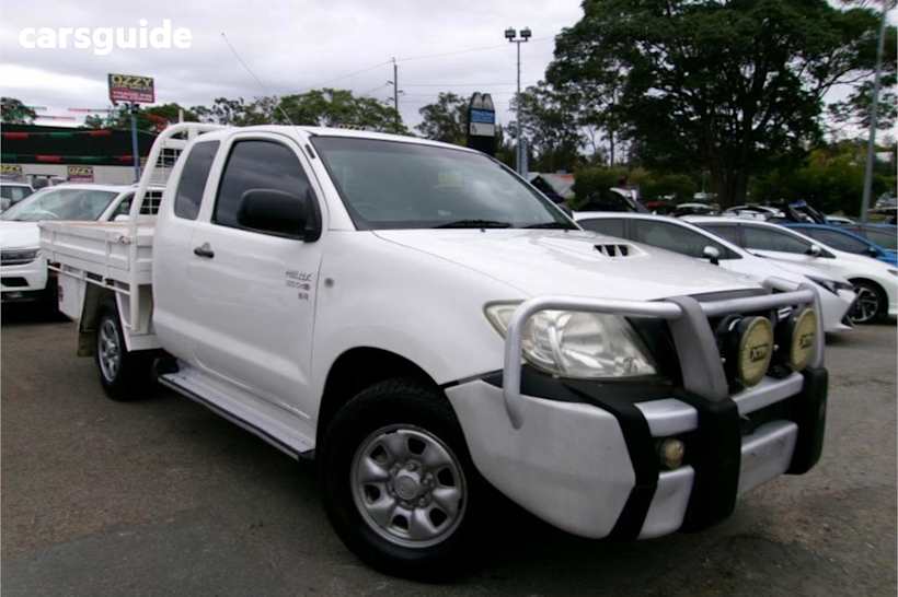 White 2008 Toyota Hilux X Cab Cab Chassis SR (4X4)