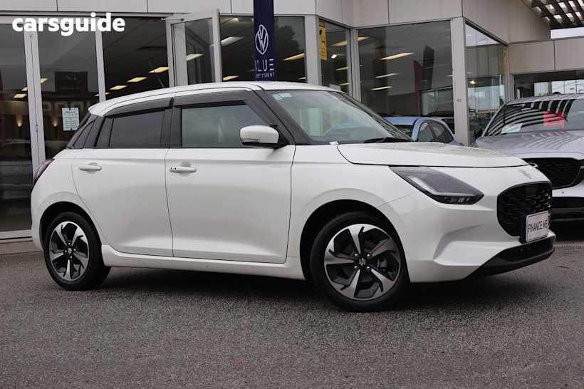 2024 Suzuki Swift Hatchback Hybrid Glx
