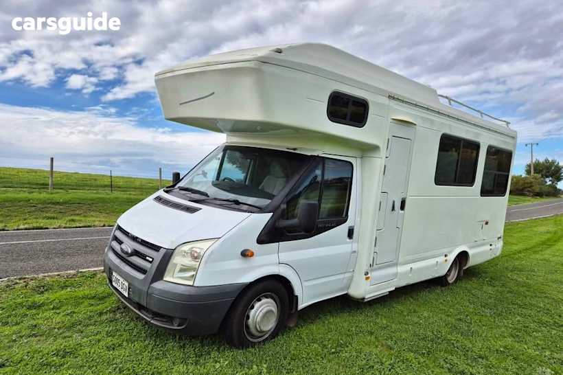 White 2008 Ford Transit OtherCar