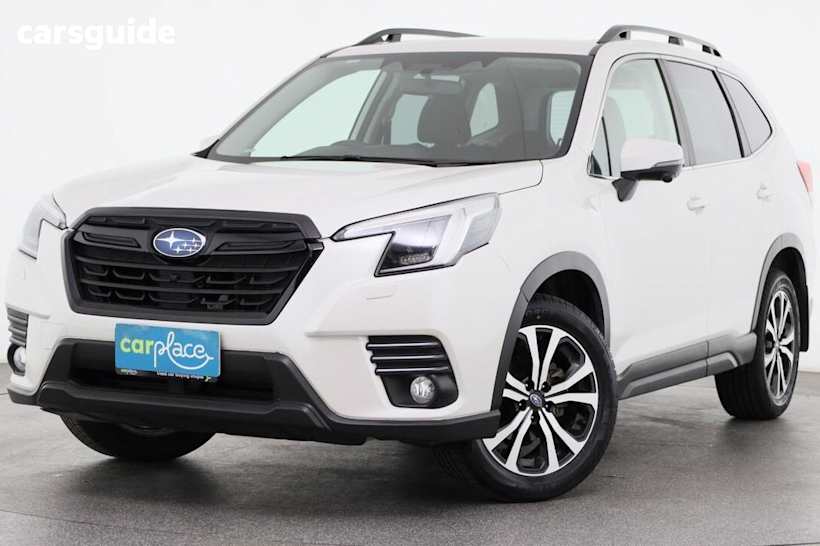 White 2022 Subaru Forester Wagon 2.5I Premium (awd)