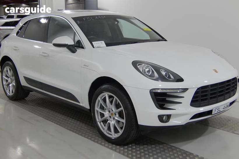 White 2015 Porsche Macan Wagon S Diesel