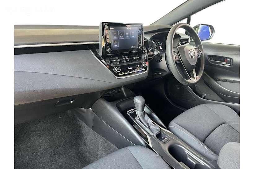White 2022 Toyota Corolla Hatch ASCENT SPORT HYBRID F