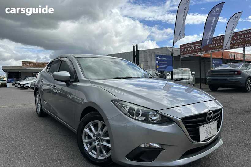 Silver 2016 Mazda 3 Sedan Neo