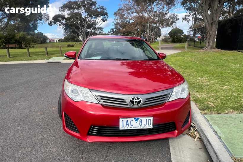 Red 2013 Toyota Camry Sedan Altise