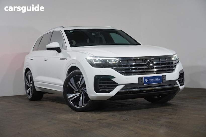 White 2022 Volkswagen Touareg Wagon 210Tdi R-Line