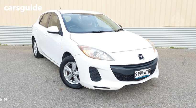 2013 Mazda 3 Hatchback Neo