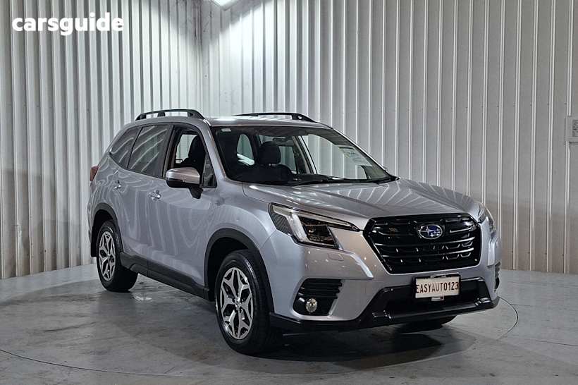 Silver 2023 Subaru Forester Wagon 2.5I (awd)