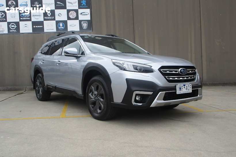 Silver 2022 Subaru Outback Wagon Awd