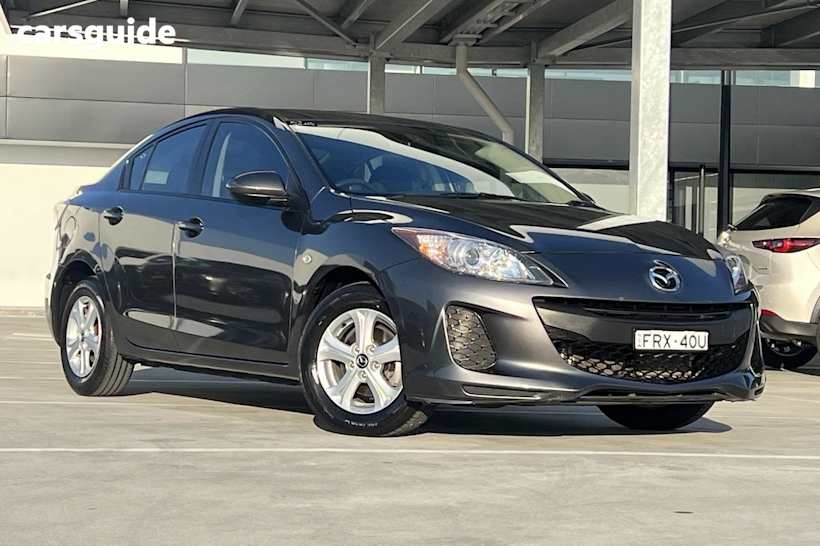 Grey 2013 Mazda 3 Sedan NEO