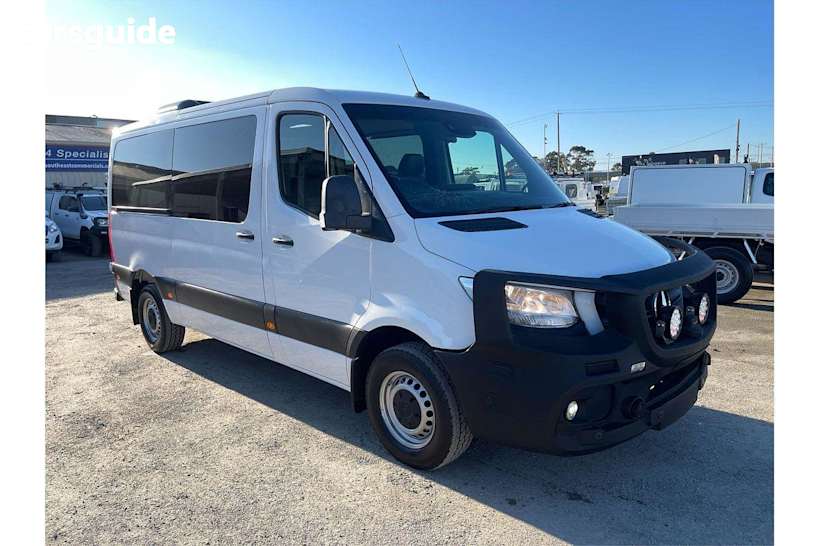 White 2019 Mercedes-Benz Sprinter Commercial 419CDI Low Roof MWB 7G-Tronic + RWD