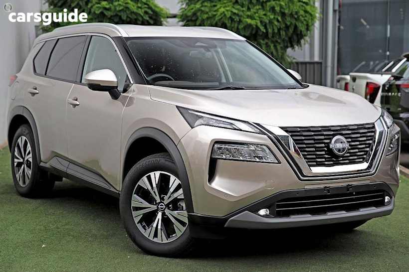 Silver 2024 Nissan X-Trail Wagon St-L (4Wd)