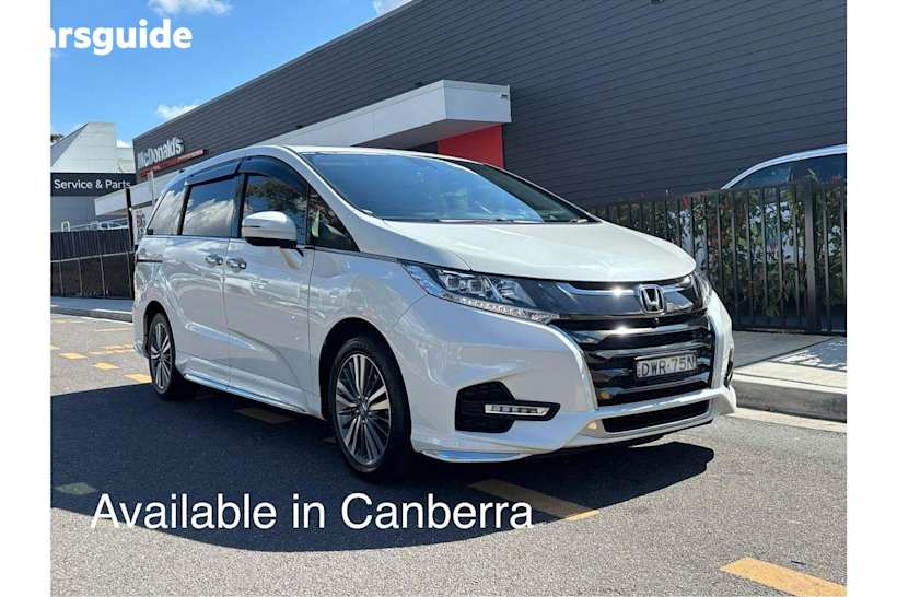 White 2018 Honda Odyssey Wagon Vti-L
