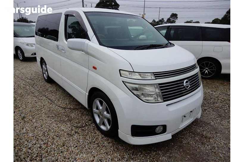 White 2003 Nissan Elgrand SUV HIGHWAYSTAR