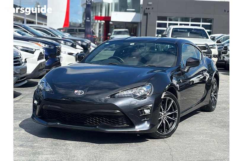 Grey 2018 Toyota 86 Coupe GTS R