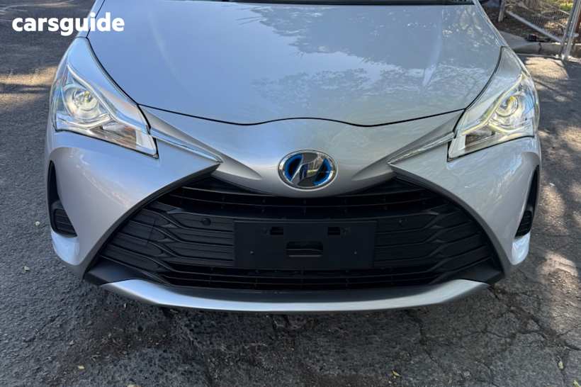 Silver 2017 Toyota Vitz Hatchback F (Hybrid)