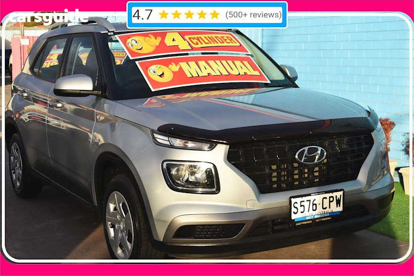 Silver 2019 Hyundai Venue Wagon Go