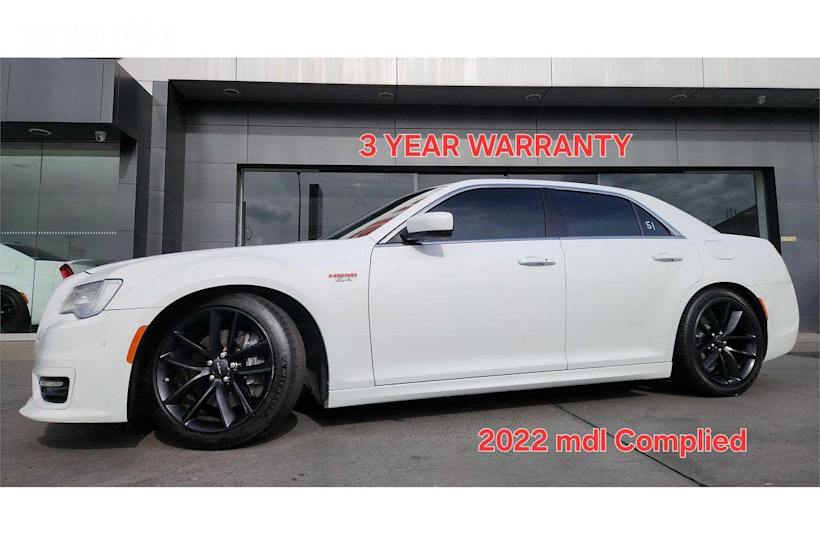 White 2021 Chrysler 300 Sedan Srt Core