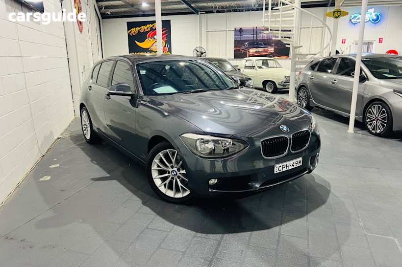 Grey 2013 BMW 118I Hatchback