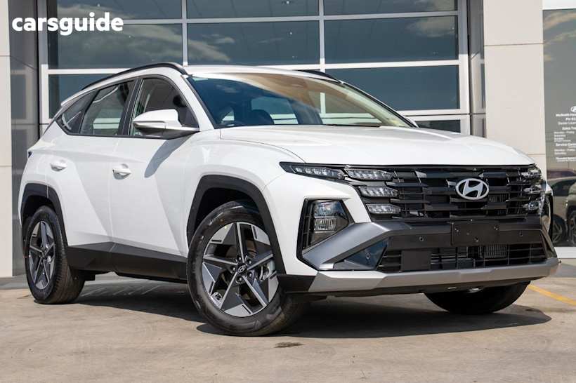 White 2025 Hyundai Kona Wagon Electric N Line