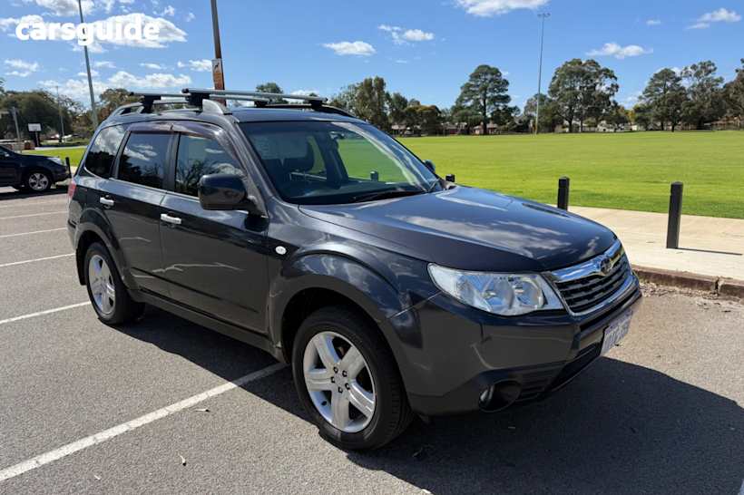 Grey 2010 Subaru Forester Wagon Xs Premium