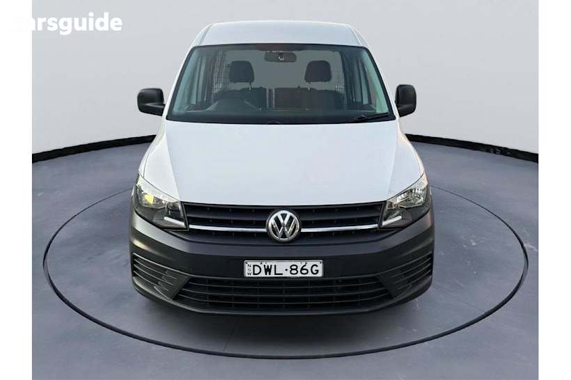 White 2018 Volkswagen Caddy Van Swb Tsi220