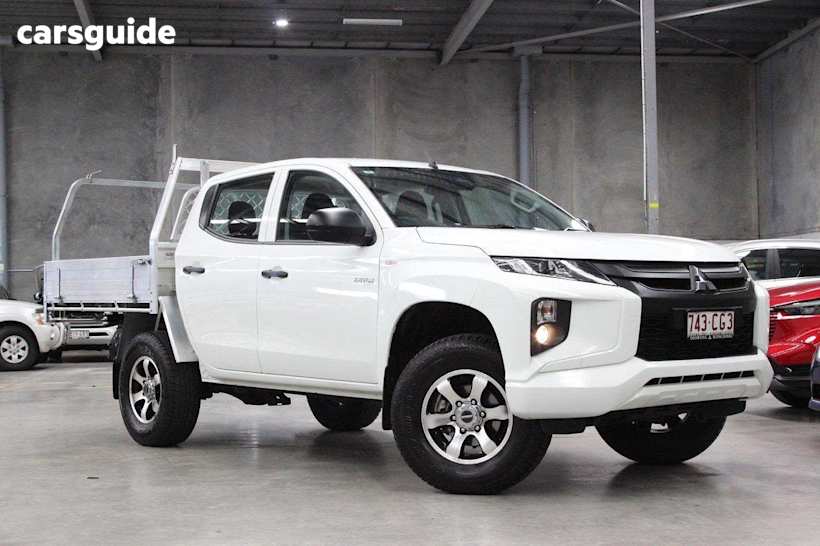 White 2021 Mitsubishi Triton Double Cab Chassis Glx (4X4)