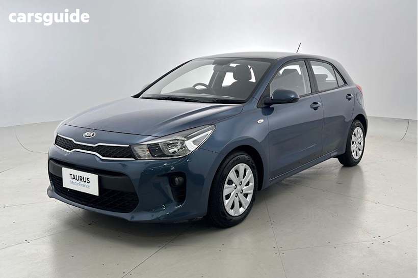 Blue 2019 Kia RIO Hatch S F
