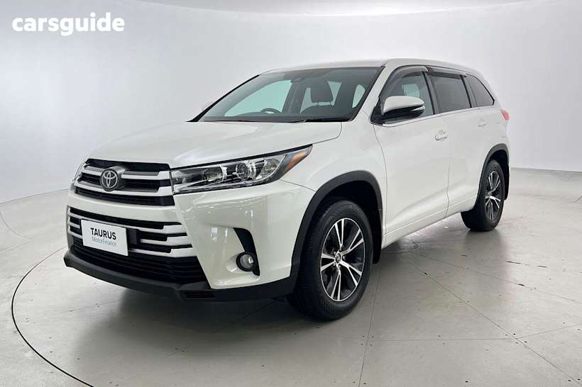 White 2019 Toyota Kluger SUV GX F