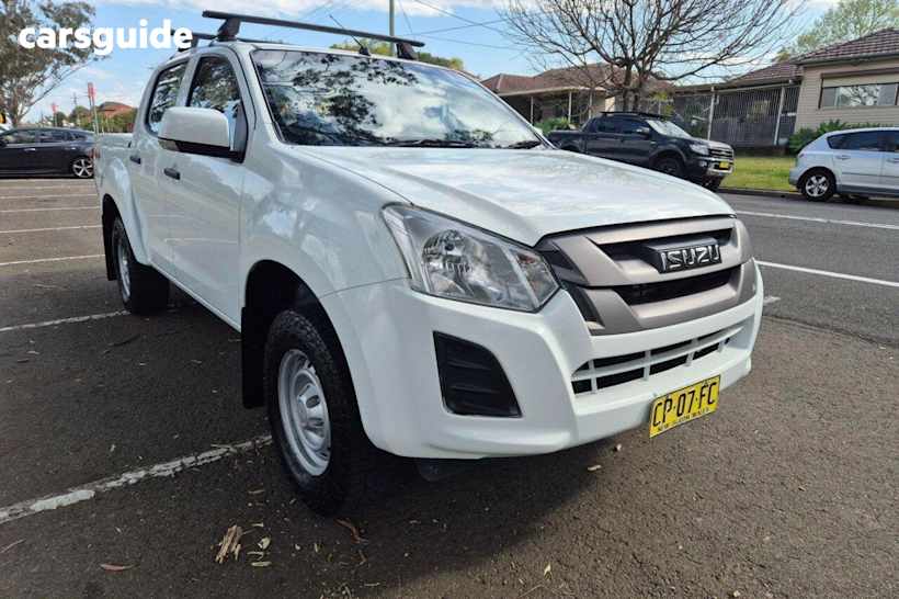 White 2018 Isuzu D-MAX Crew Cab Chassis Sx (4X4)