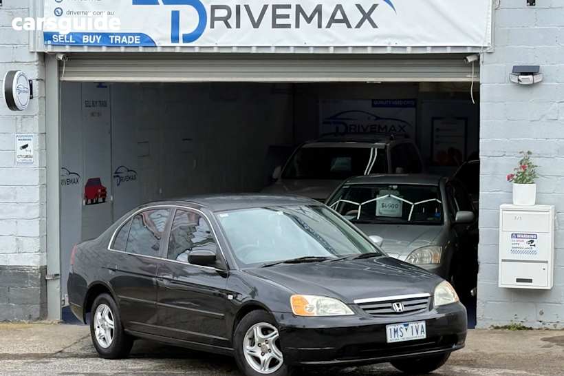 Black 2002 Honda Civic Sedan Gli