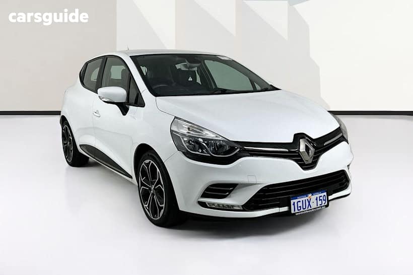 White 2019 Renault Clio Hatchback Life