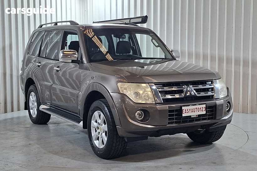 Brown 2012 Mitsubishi Pajero Wagon Glx Lwb (4X4)