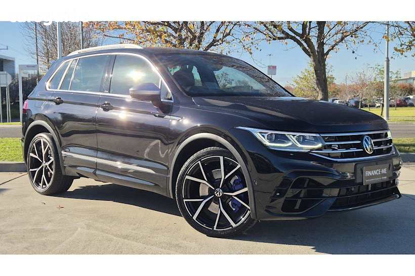 Black 2024 Volkswagen Tiguan Wagon 235Tsi R