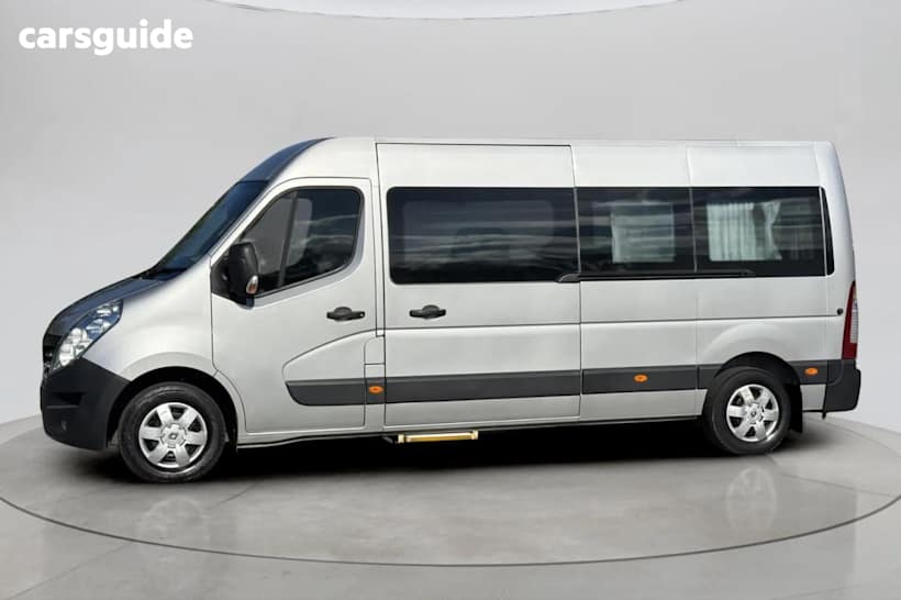 White 2019 Renault Master OtherCar