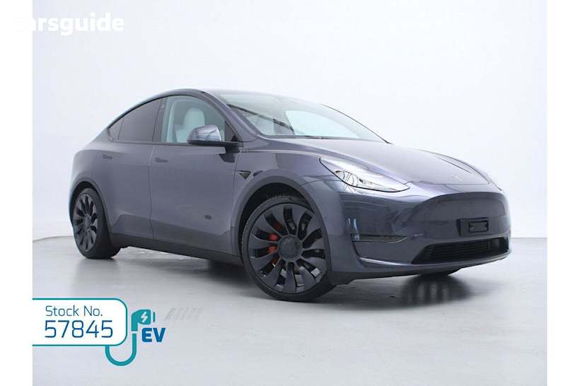 Grey 2023 Tesla Model Y Wagon Performance