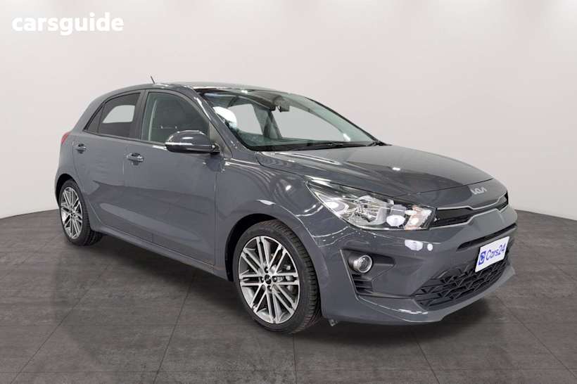 2022 Kia RIO Hatchback Sx