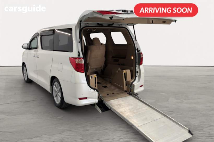 White 2010 Toyota Alphard OtherCar 350G WELCAB